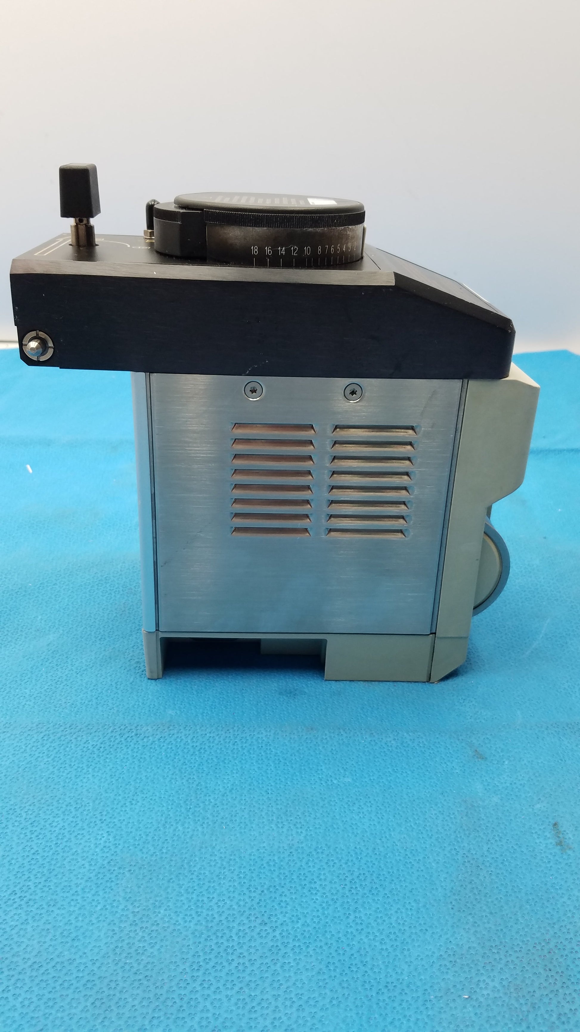 Datex-Ohmeda Tec 6 Plus Desflurane Anesthesia Vaporizer