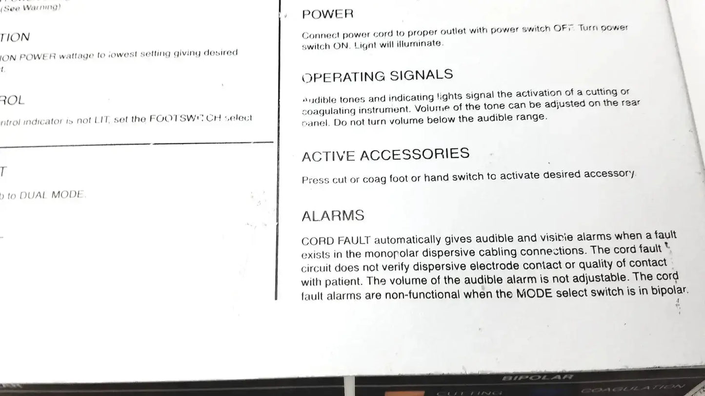 White paper with black text detailing power, signals, accessories, and alarms for davol electro medical system 5000