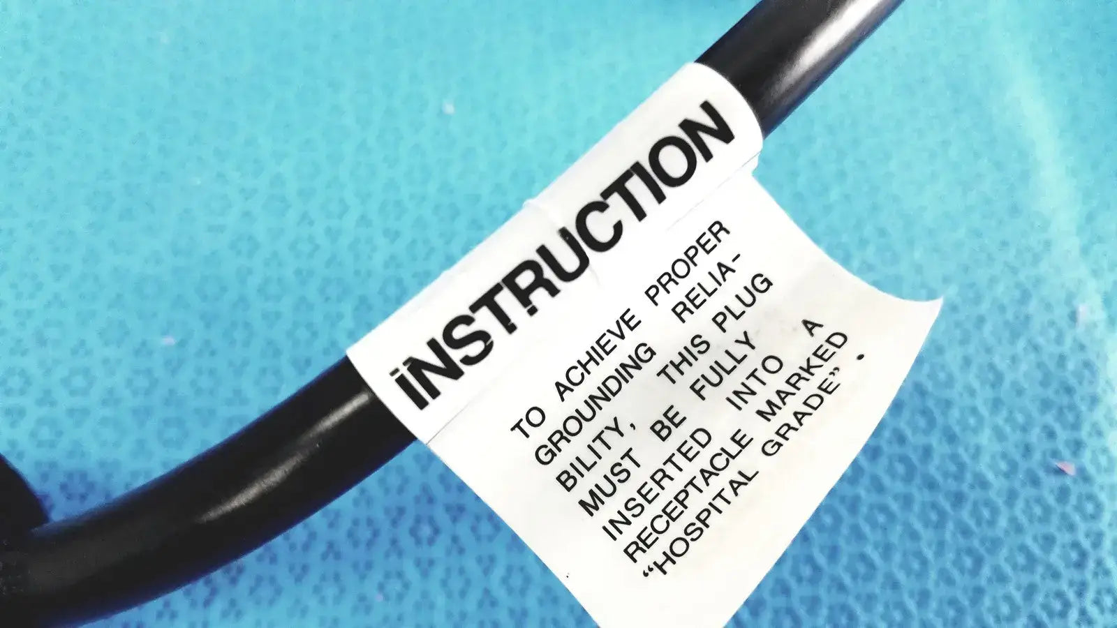 Dell 130W DA130PE1-00 AC Power Adapter CN-0WRHKW-48661-55J-CF1J-AO2