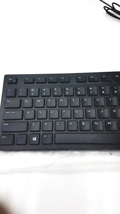 Black plastic wired keyboard with standard qwerty layout and function keys dell kb216-bk-us wired keyboard