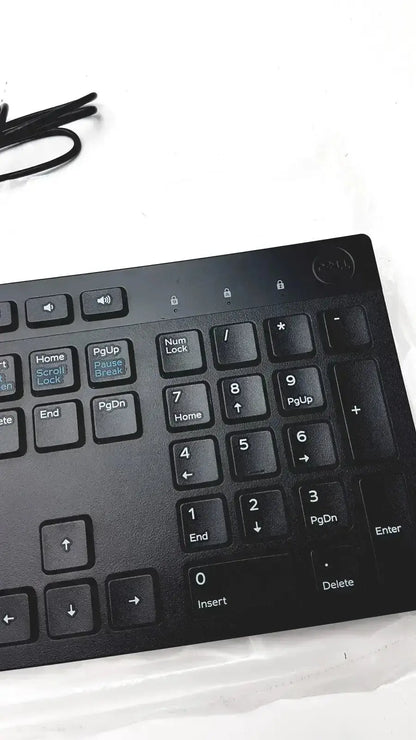 Black dell kb216-bk-us wired keyboard with matte finish and standard qwerty layout for efficient typing use
