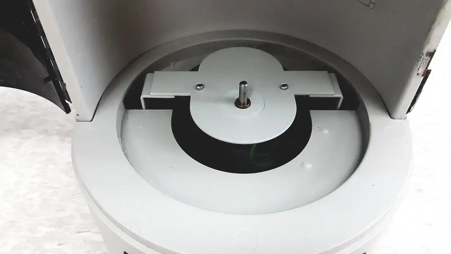 Dentsply TRUBYTE TRIAD 2000 Visible Light Curing Unit