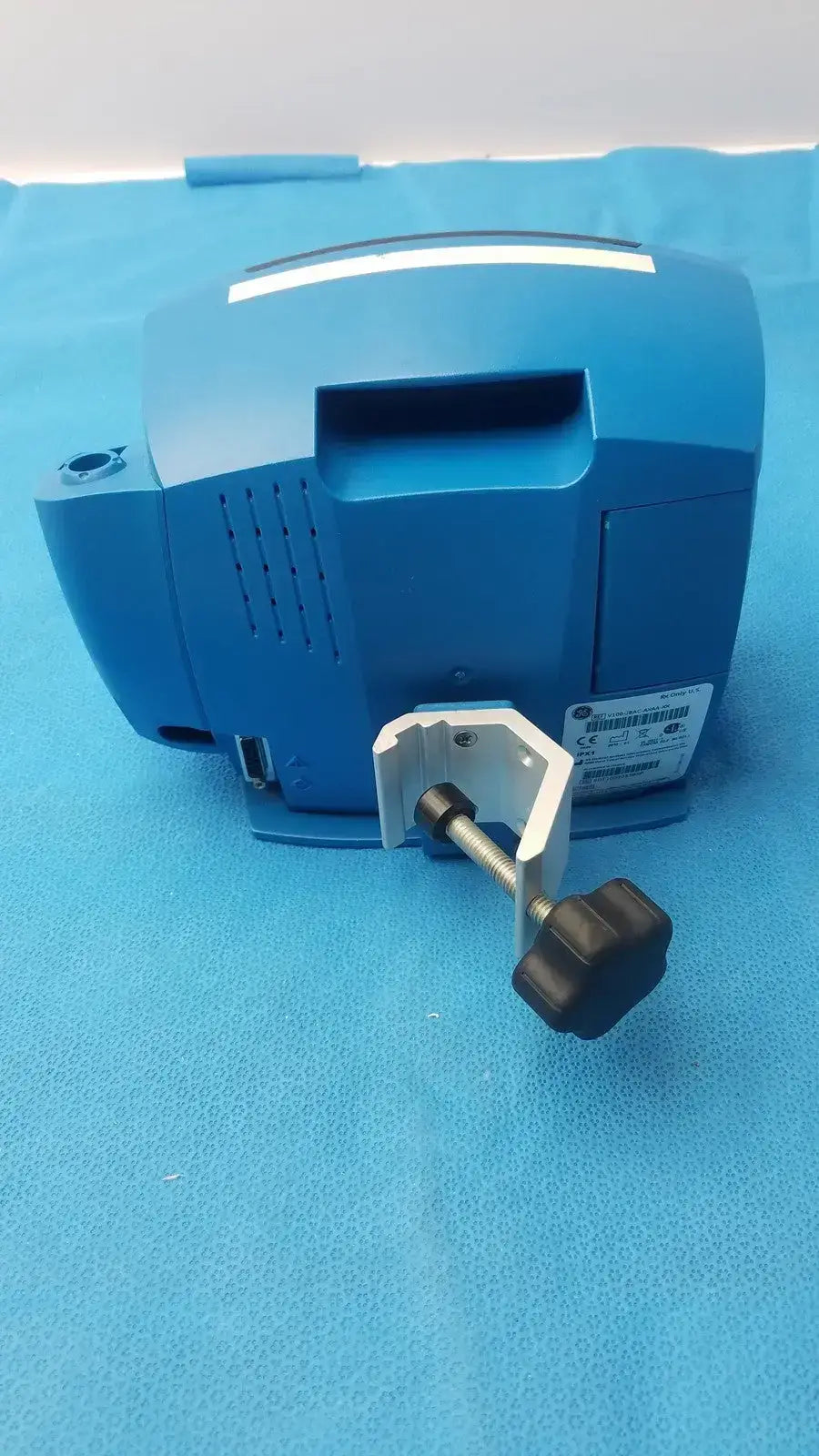 Dinamap Carescape V100-JBAC-AXAA-XX Patient Monitor