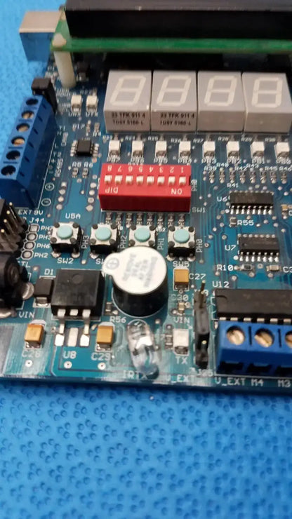 Dragon12-Plus 2 REV G USB Development Board Electronic Computer Educational Lab