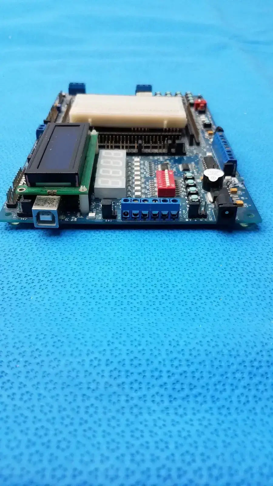 Dragon12-Plus 2 REV G USB Development Board Electronic Computer Educational Lab