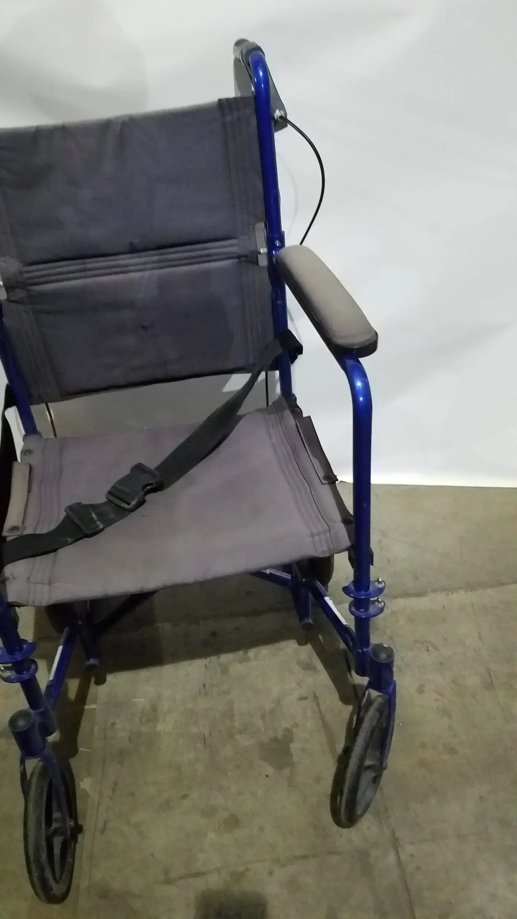 Drive Medical Expedition Folding Manual Wheelchair - Lightweight Black Comfort Seat