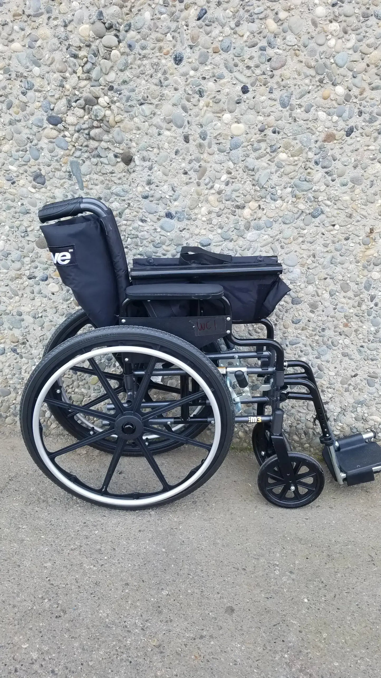 Drive Medical Folding Manual Wheelchair