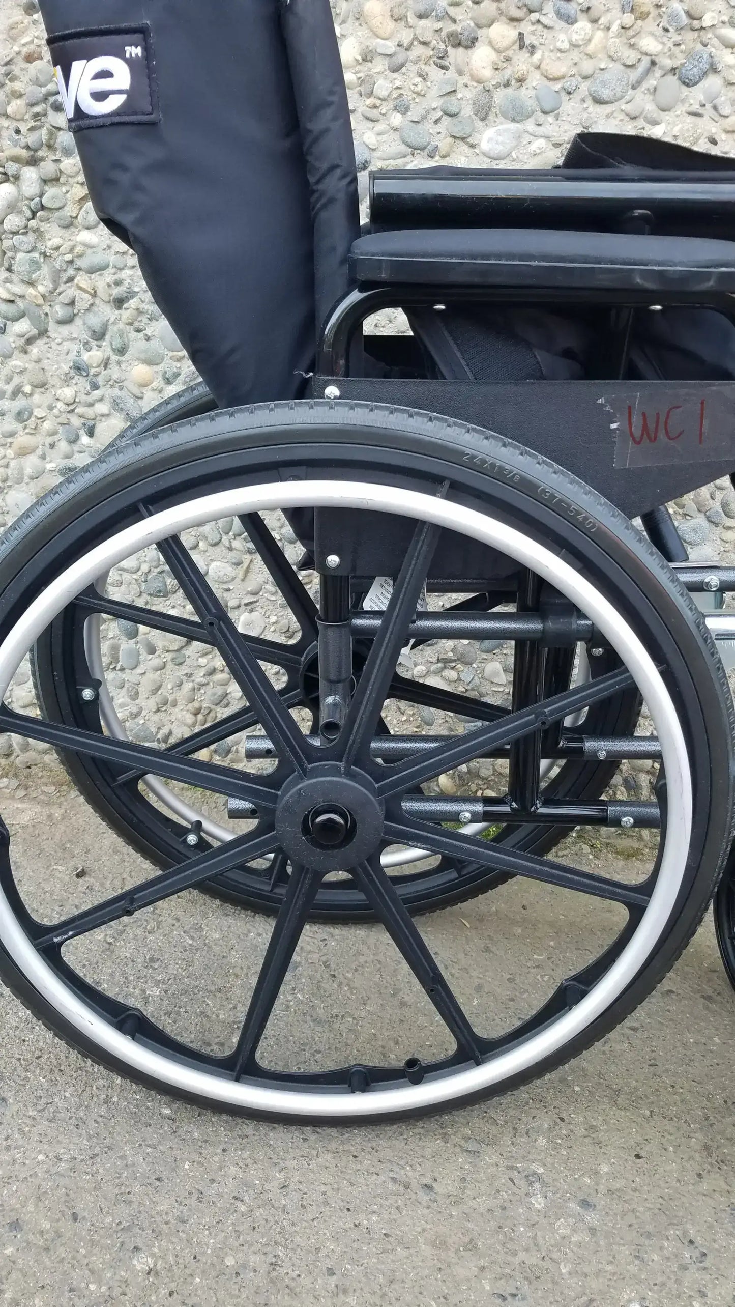 Drive Medical Folding Manual Wheelchair