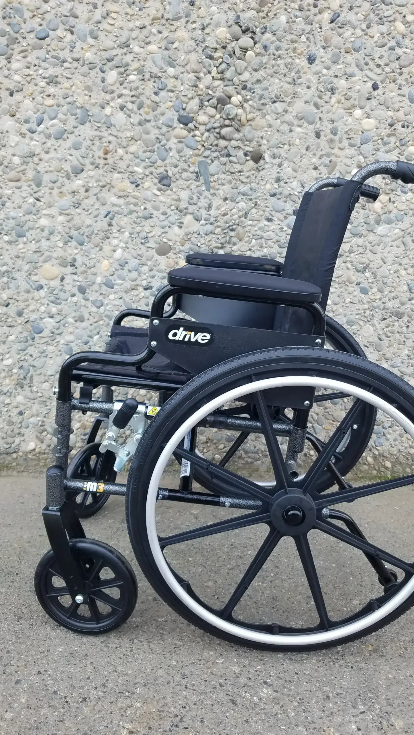 Drive Medical M3 Folding Manual Wheelchair