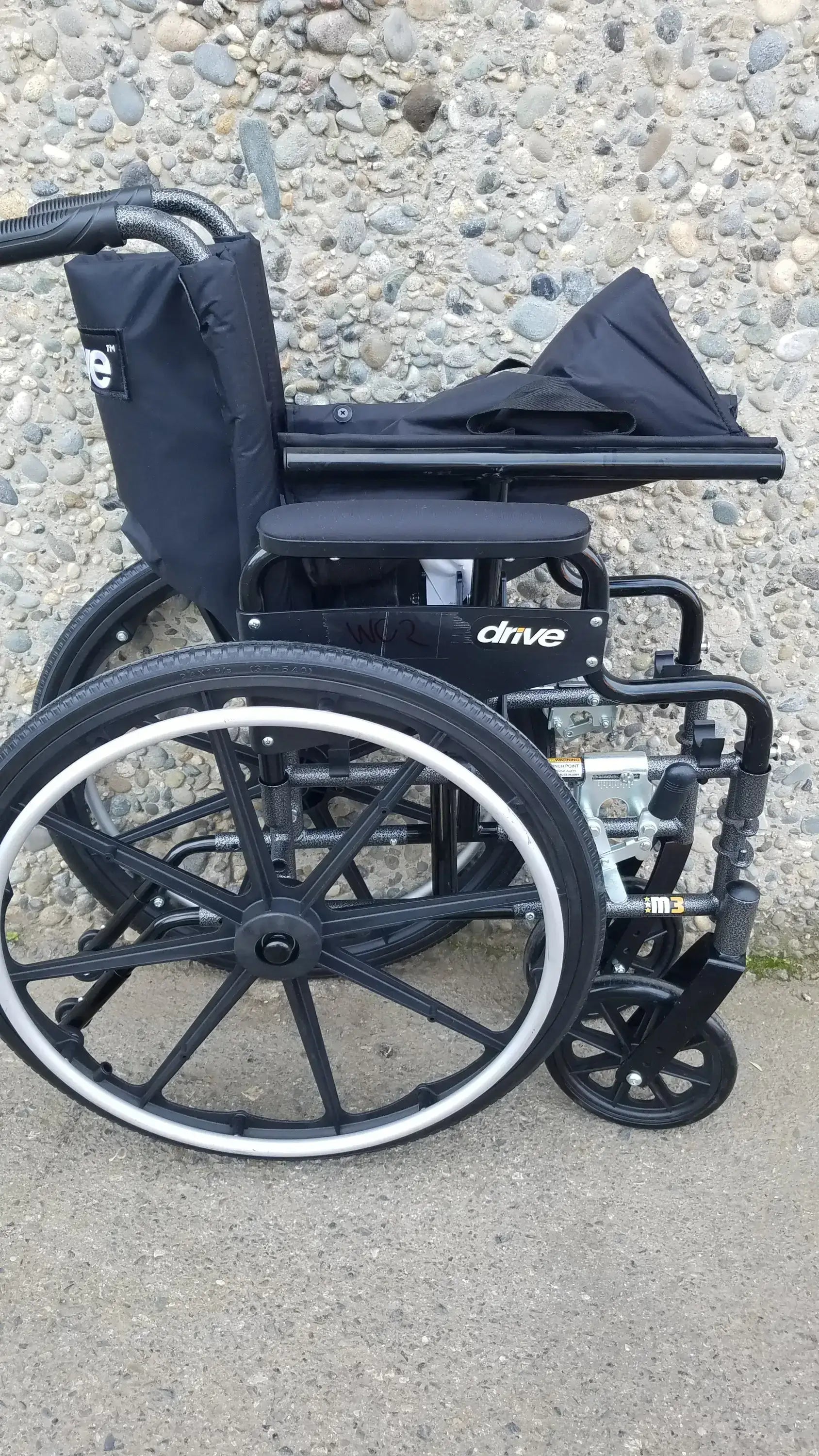 Drive Medical M3 Folding Manual Wheelchair
