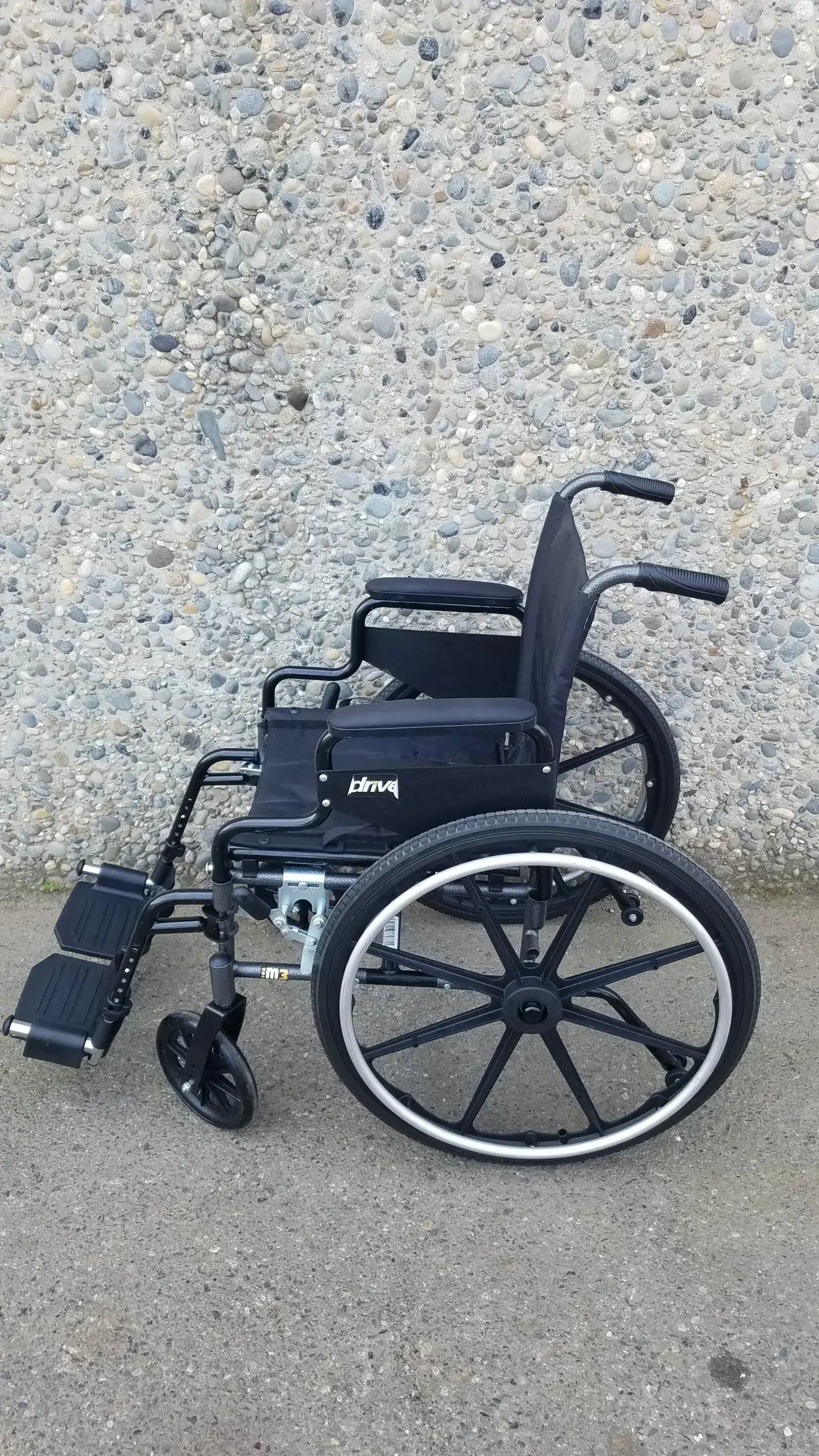 Drive Medical M3 Sport Foldable Wheelchair – Manual Lightweight Design