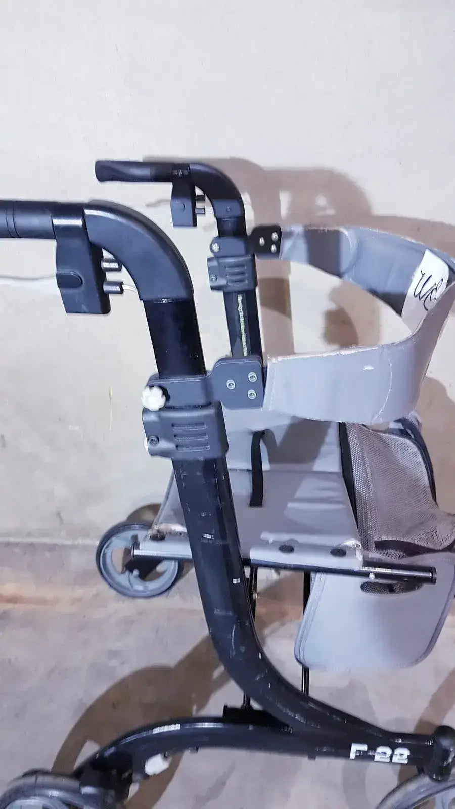 Drive Medical Nitro Aluminum Rollator Walker 10’’ Casters Black & White