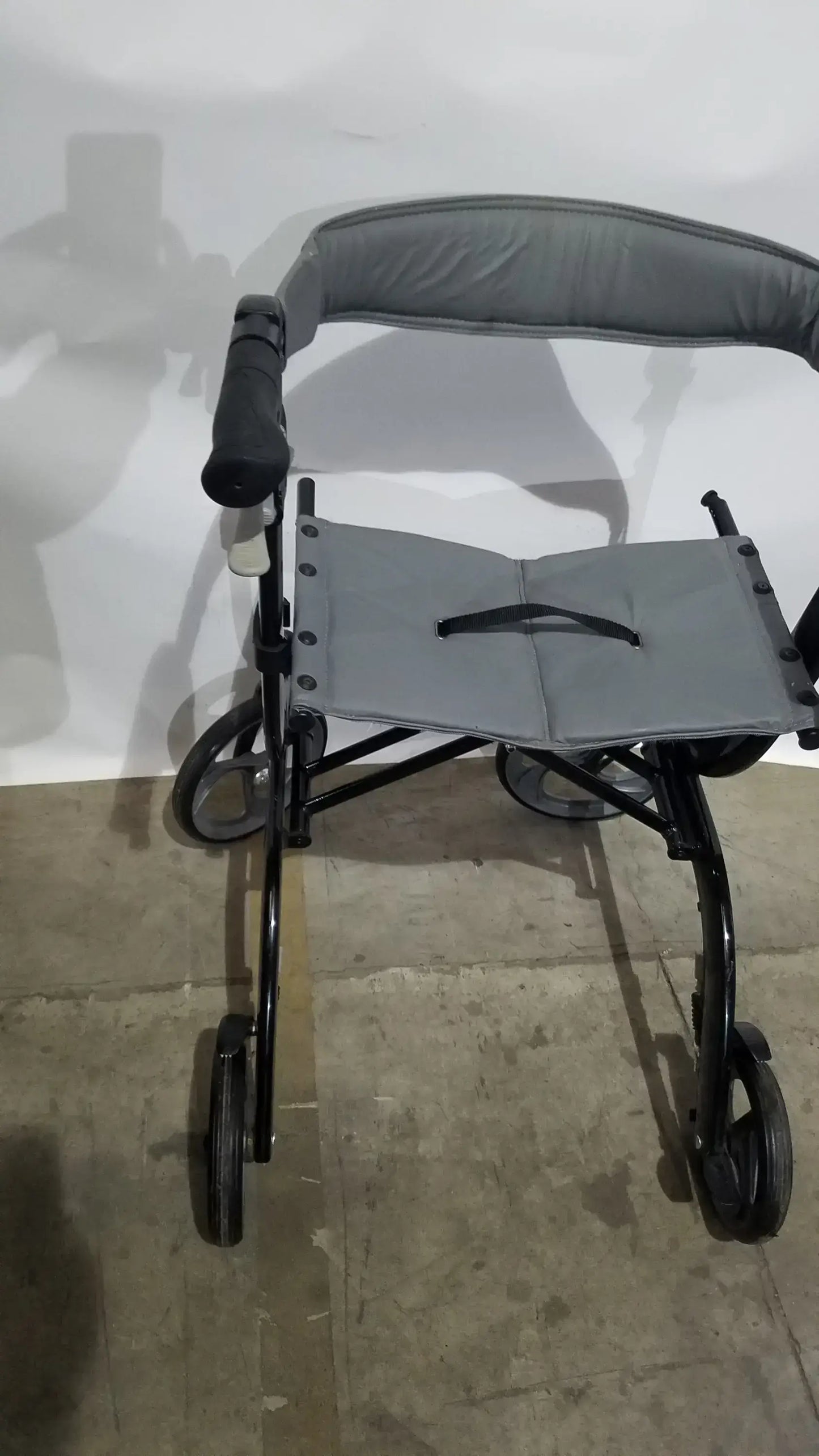 Drive Medical Nitro Euro Rollator Tall Folding Walker 10266BK-T GRAY Adult Seat