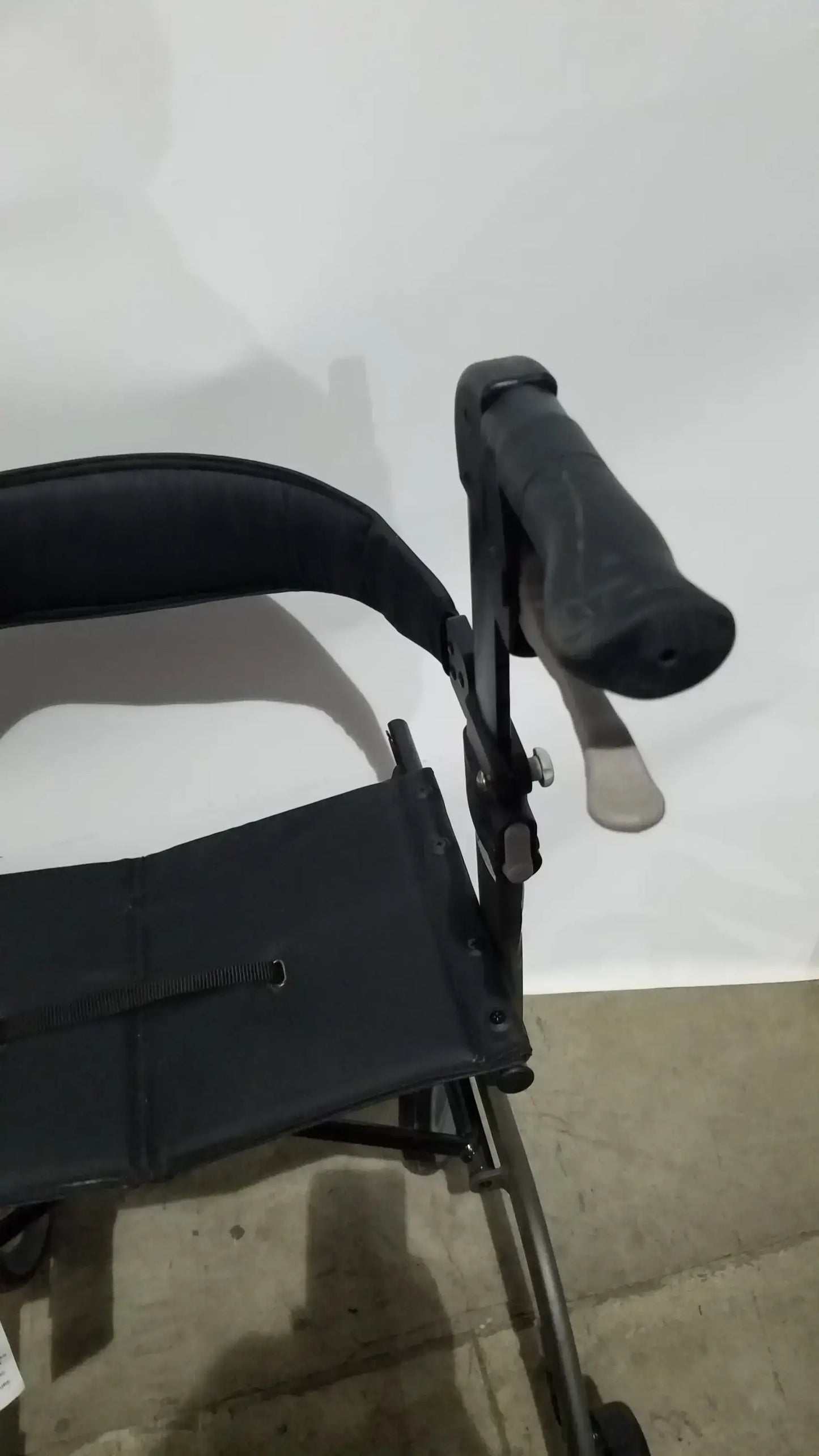 Drive Medical Nitro Folding Rollator Walker - Black Frame with Padded Seat