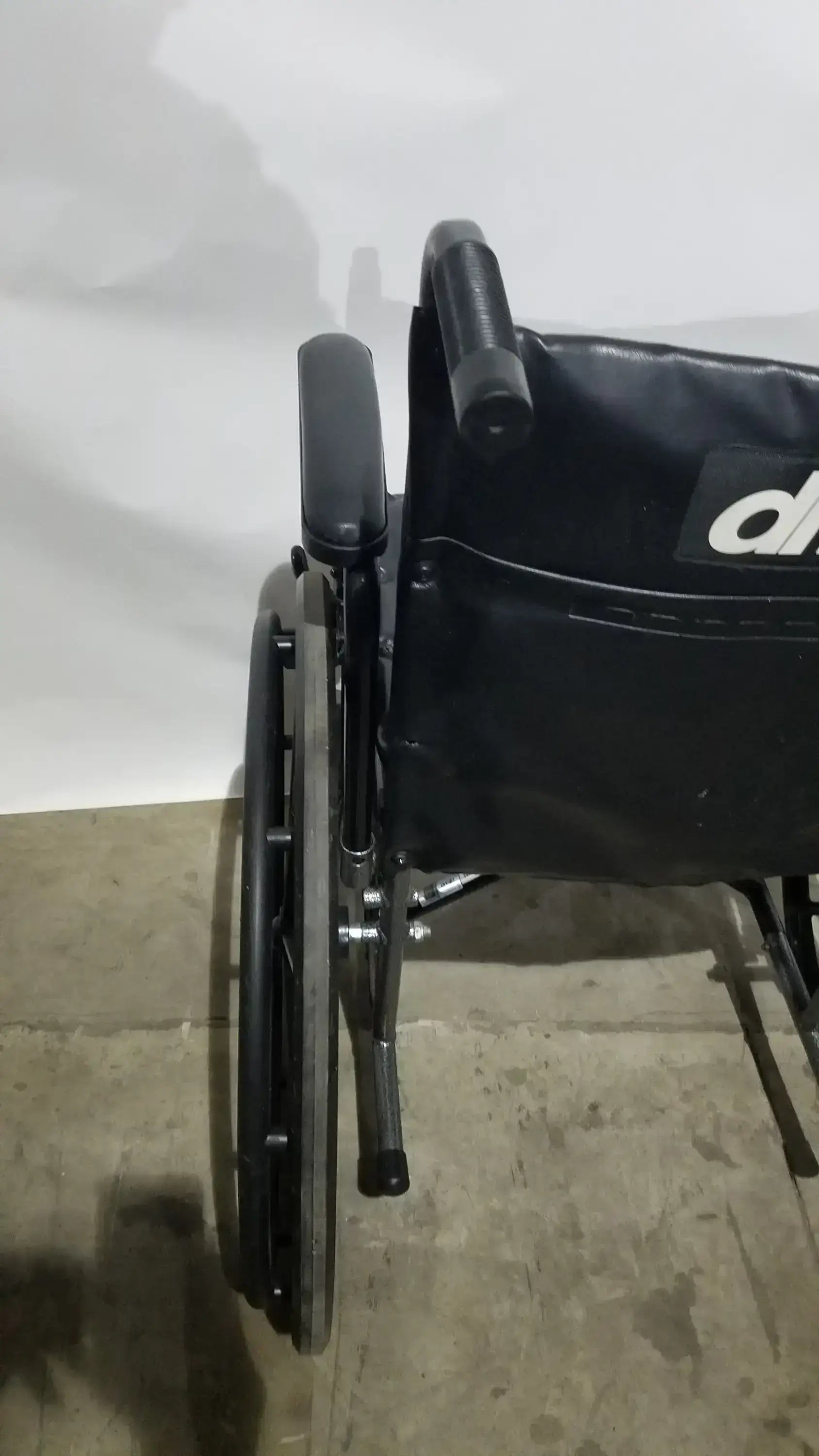Drive Medical Silver Sport 2 Folding Wheelchair Lightweight Black Cushion Seat