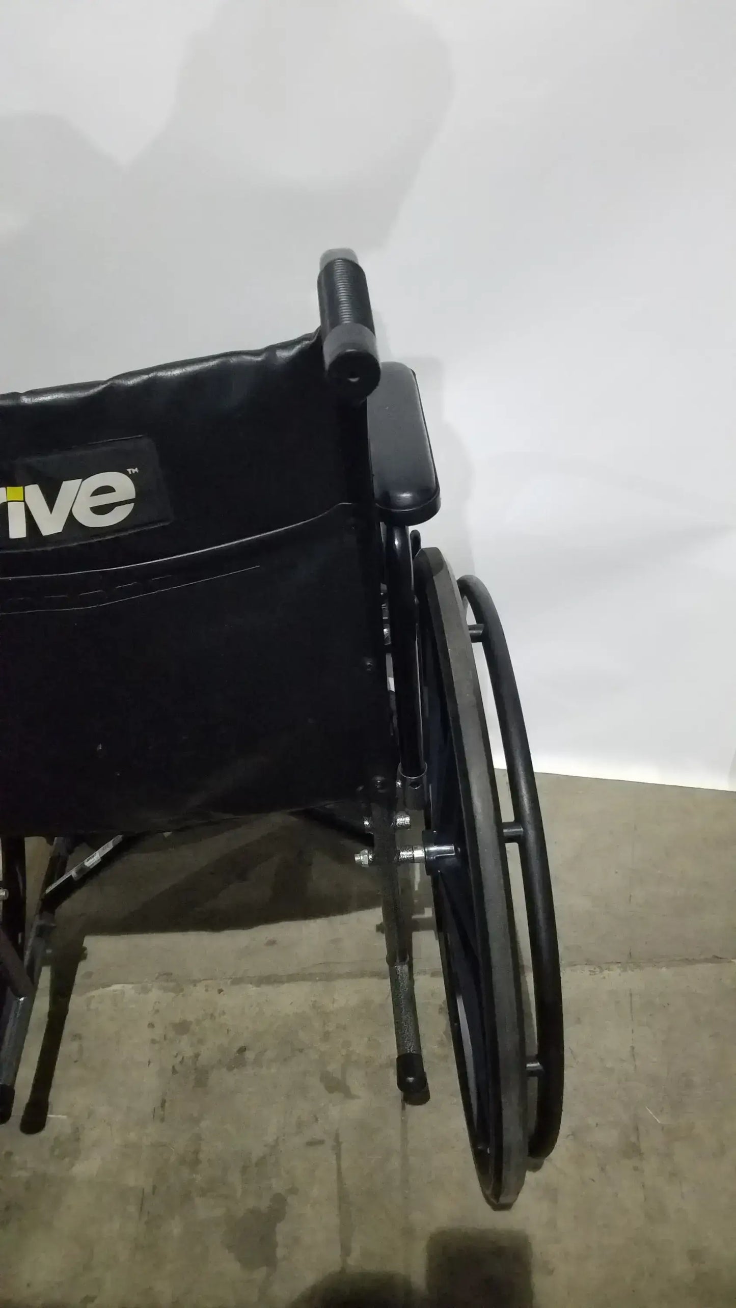 Drive Medical Silver Sport 2 Folding Wheelchair Lightweight Black Cushion Seat