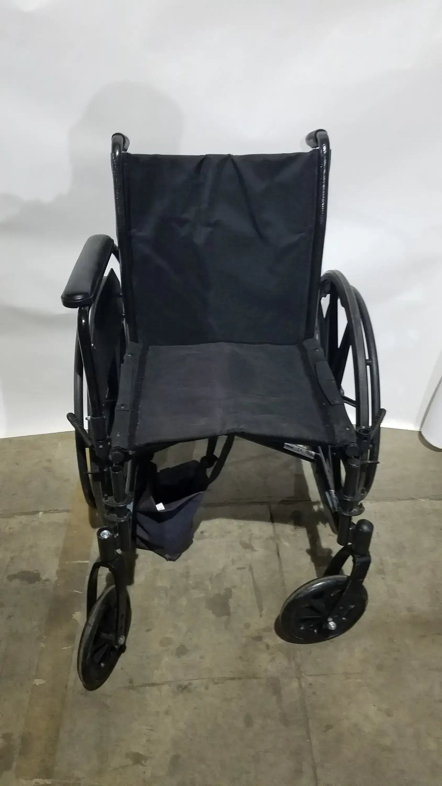 Drive Medical Silver Sport 2 Folding Wheelchair Lightweight Black Seat