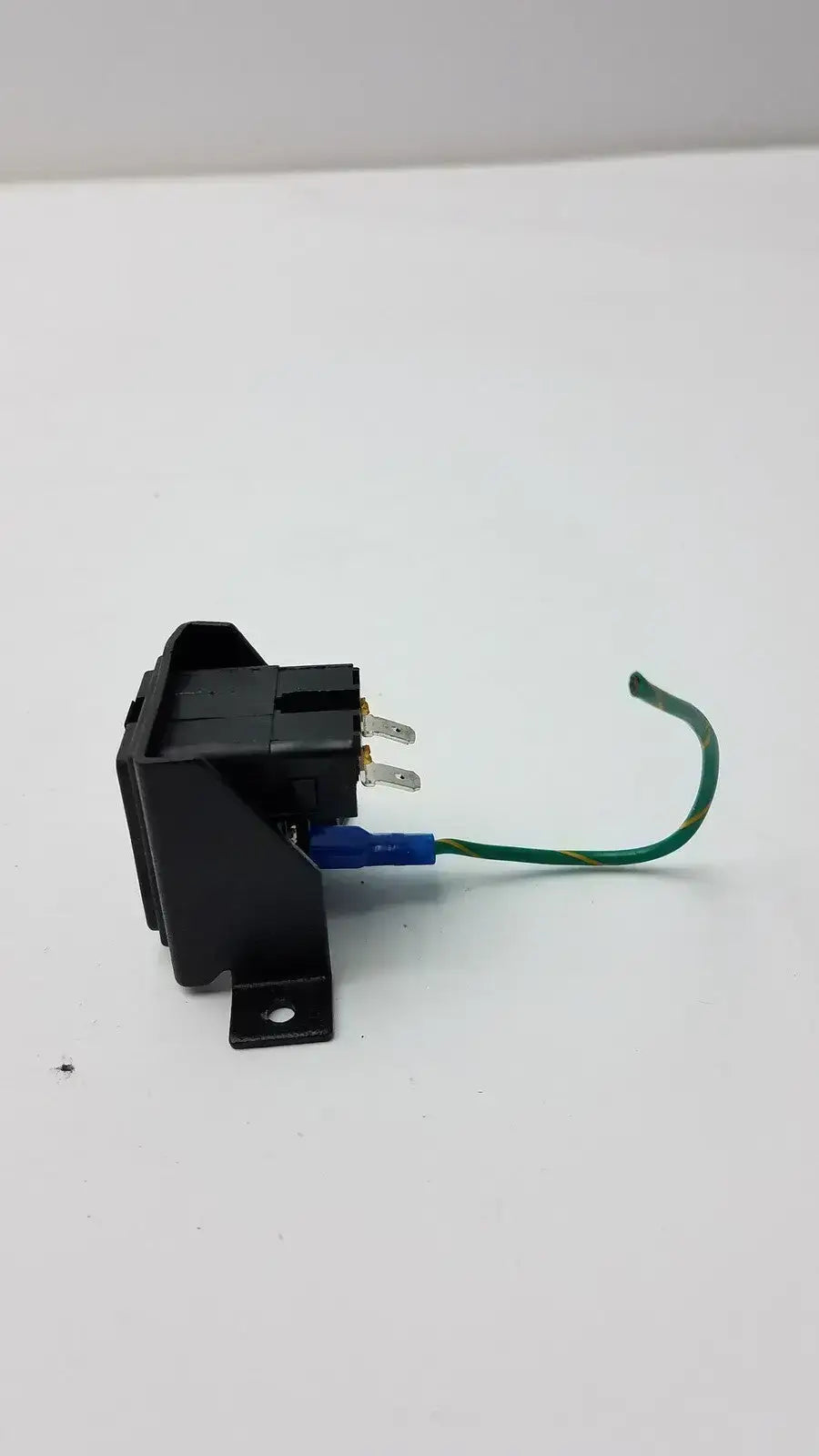 Drive Sunfire General Charging Port – Replacement Power Chair Connector - Wheelchair