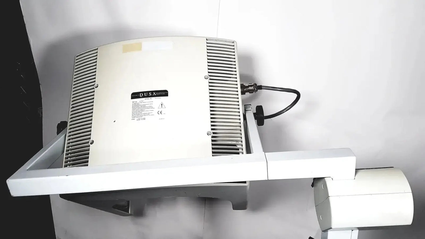 White dusa blu blue light photodynamic therapy system 4170-2 with rectangular housing and arm-mounted component