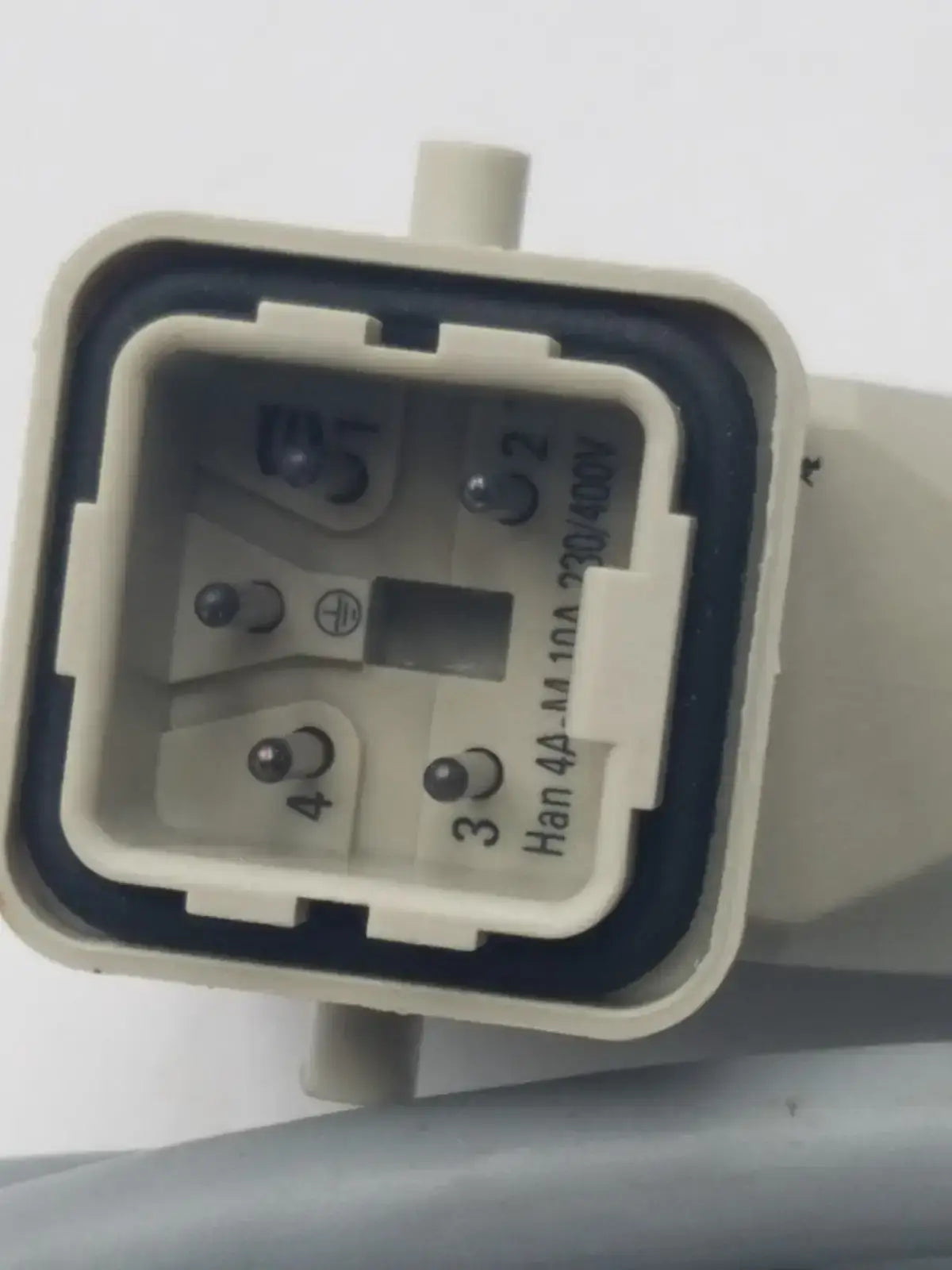E310776 AWM Style 20200 VW-1 1/11 A/B Wired Cable