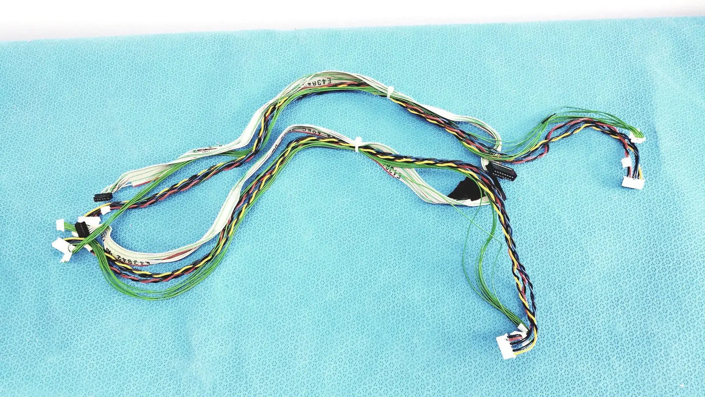 E43843 300V Female Multi-Pin Connectors Wire Harness Cables Lot of 2