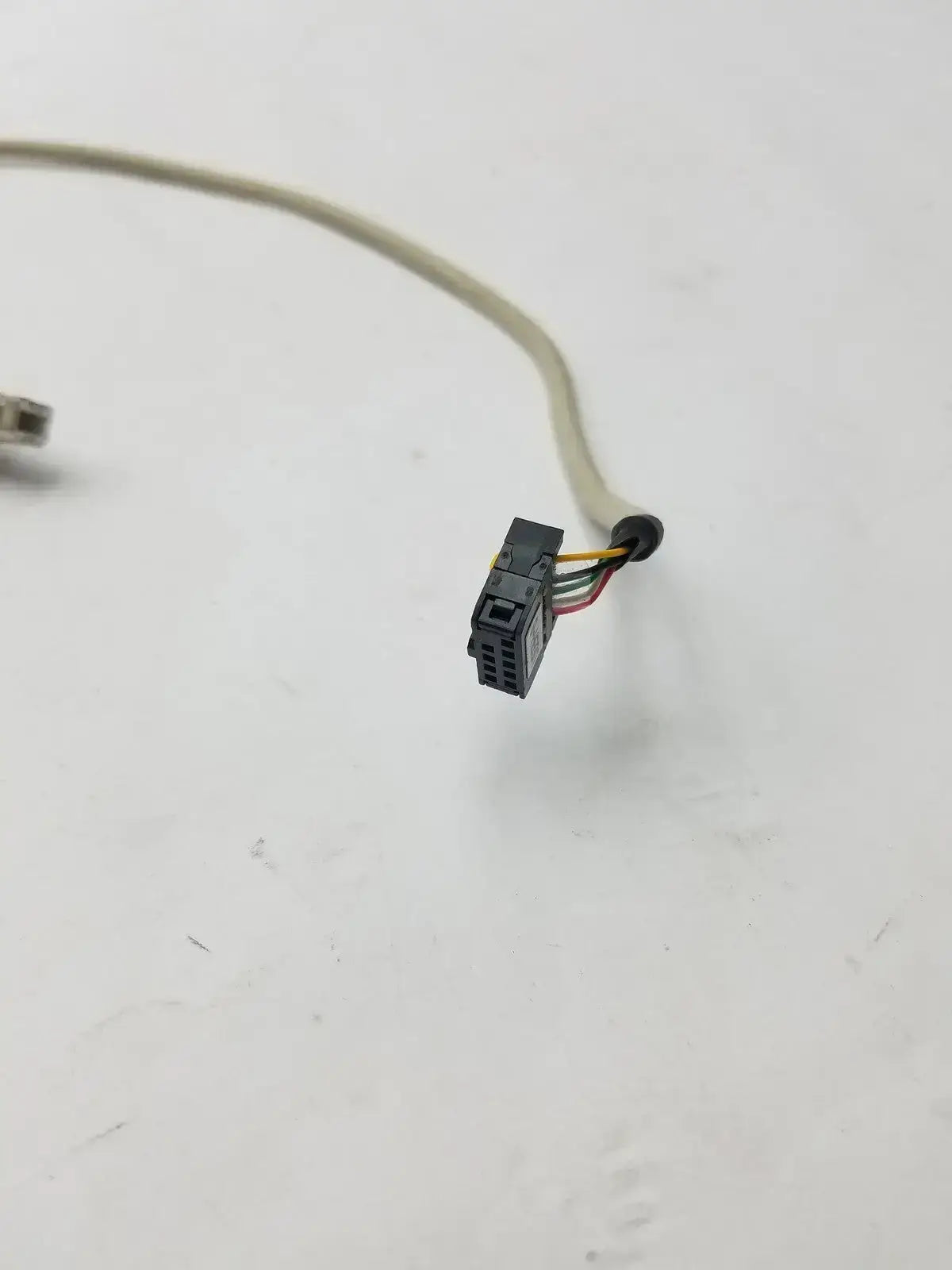E74020-C AWM Style 2464 MA-P18 to USBH-6 - Adapter Cable