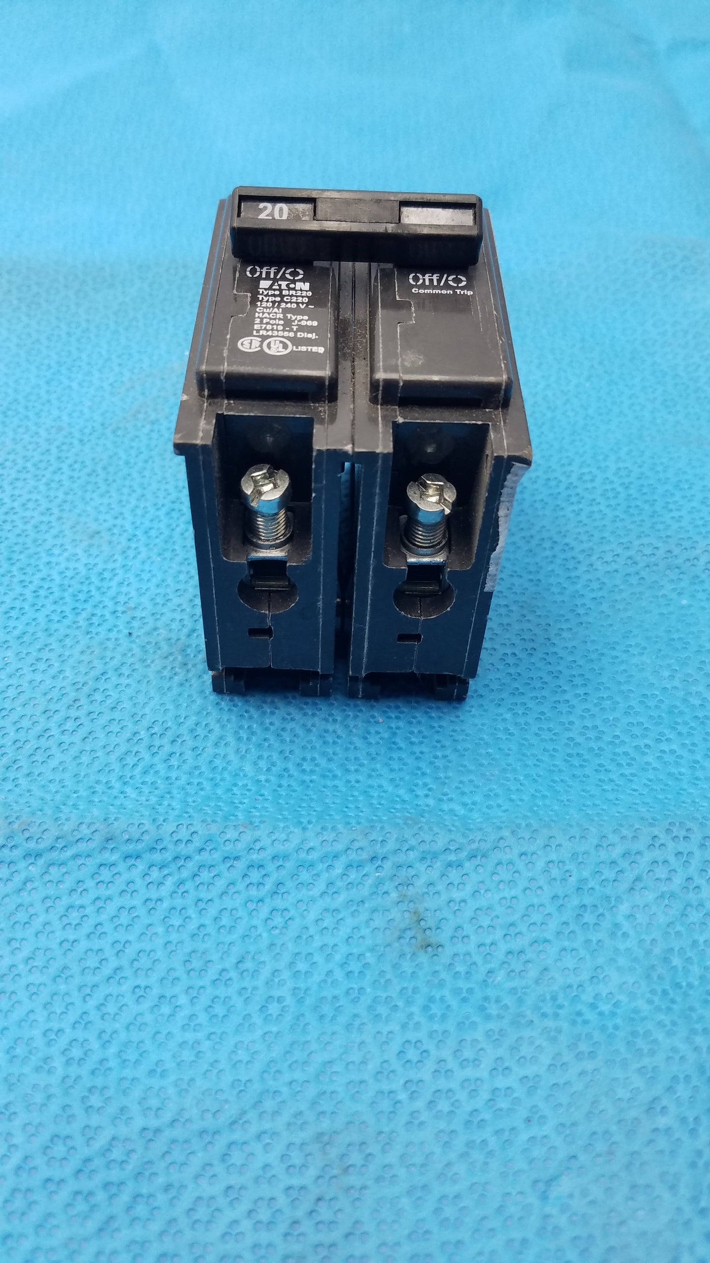 Eaton BR220 2-Pole Type BR 20 Amp Circuit Breaker