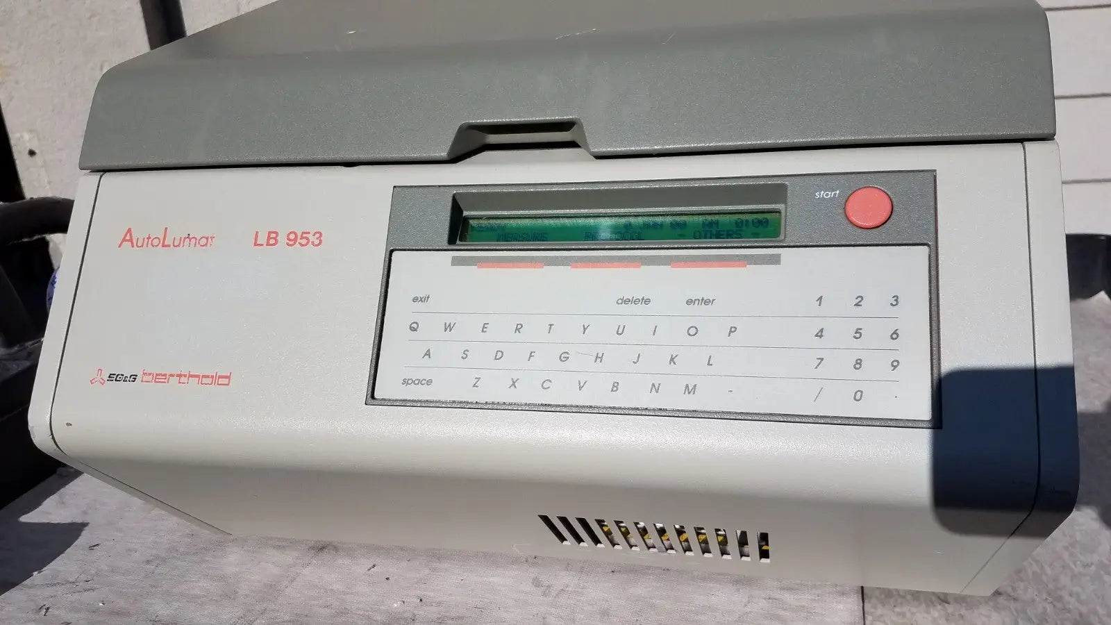 EG&G Berthold Autolumat LB 953 Multi-Tube Luminometer