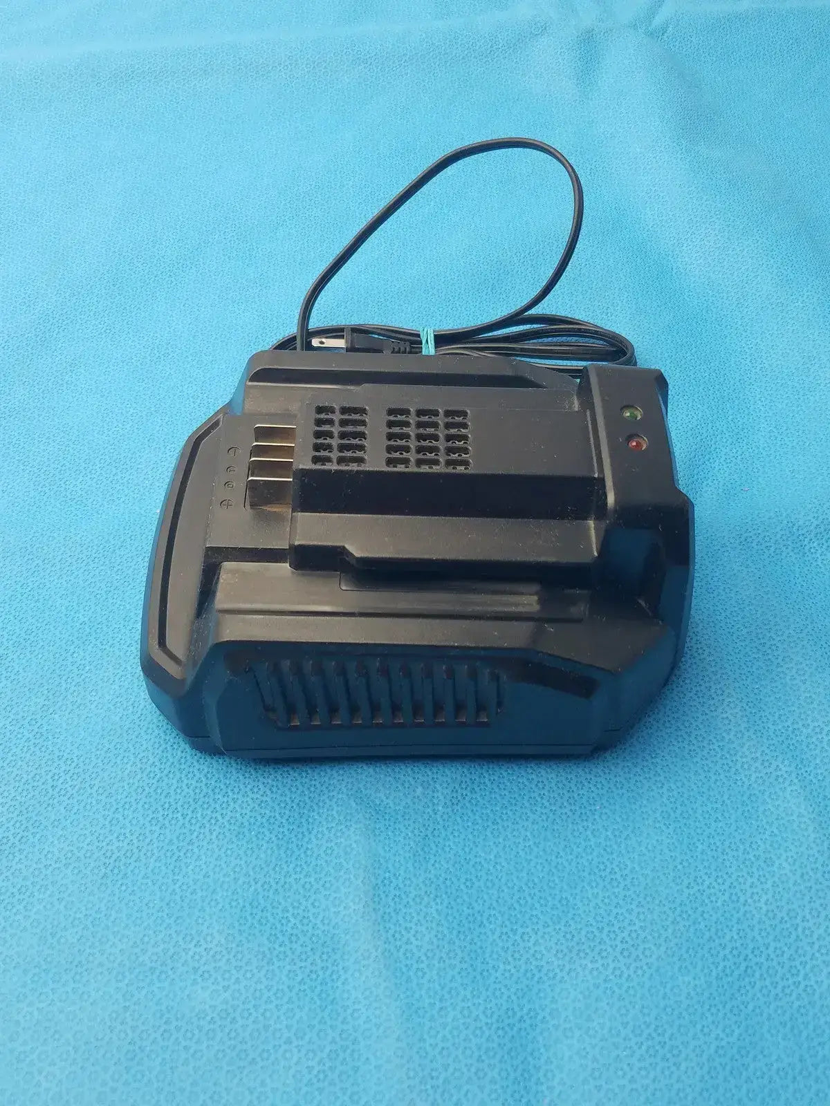 EGO Power Plus Battery Charger - CH2100 120V 60Hz 210W