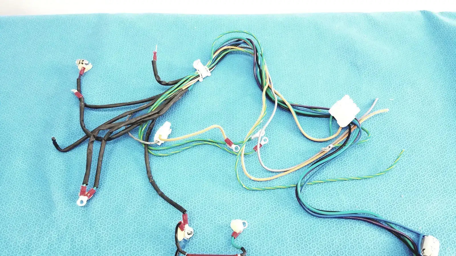 Electrical Harness Cable with Multi-Pin Connectors - MPP 4.7K630V