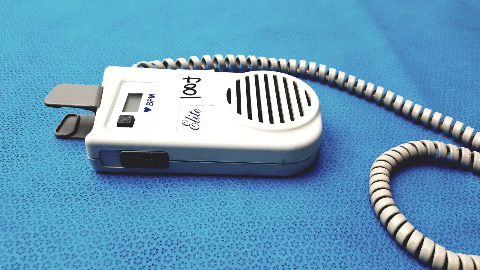 Elite 200 Handheld Doppler System with 3MHz Probe – Vascular Monitoring Device