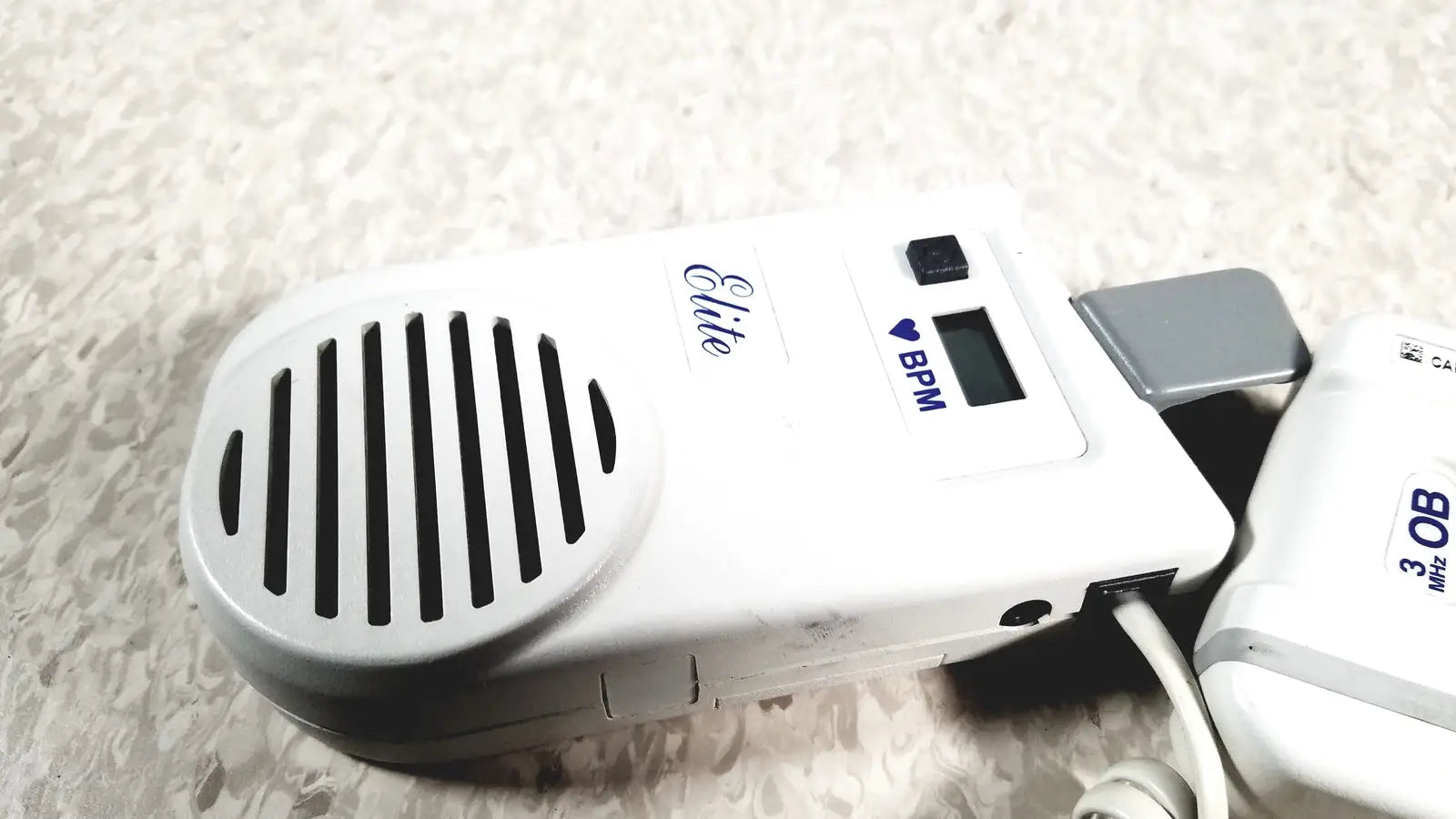 Elite 200 With A 3MHz Probe Handheld Doppller - Doppler