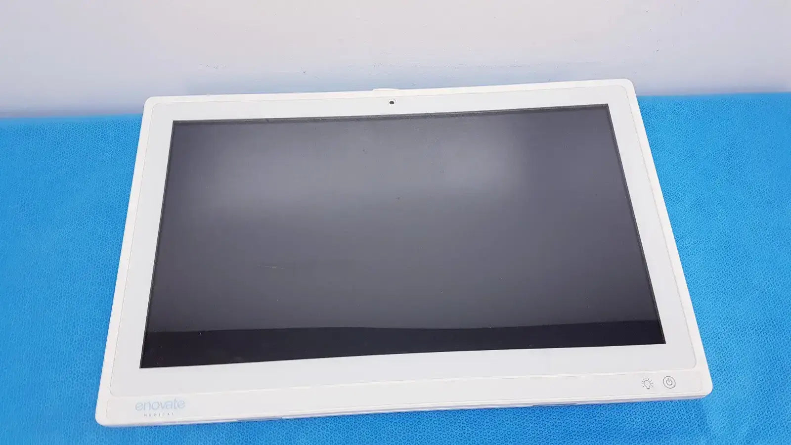 Enovate Medical 22’’ LCD Display Monitor – Model ENV-2203-C1-1010