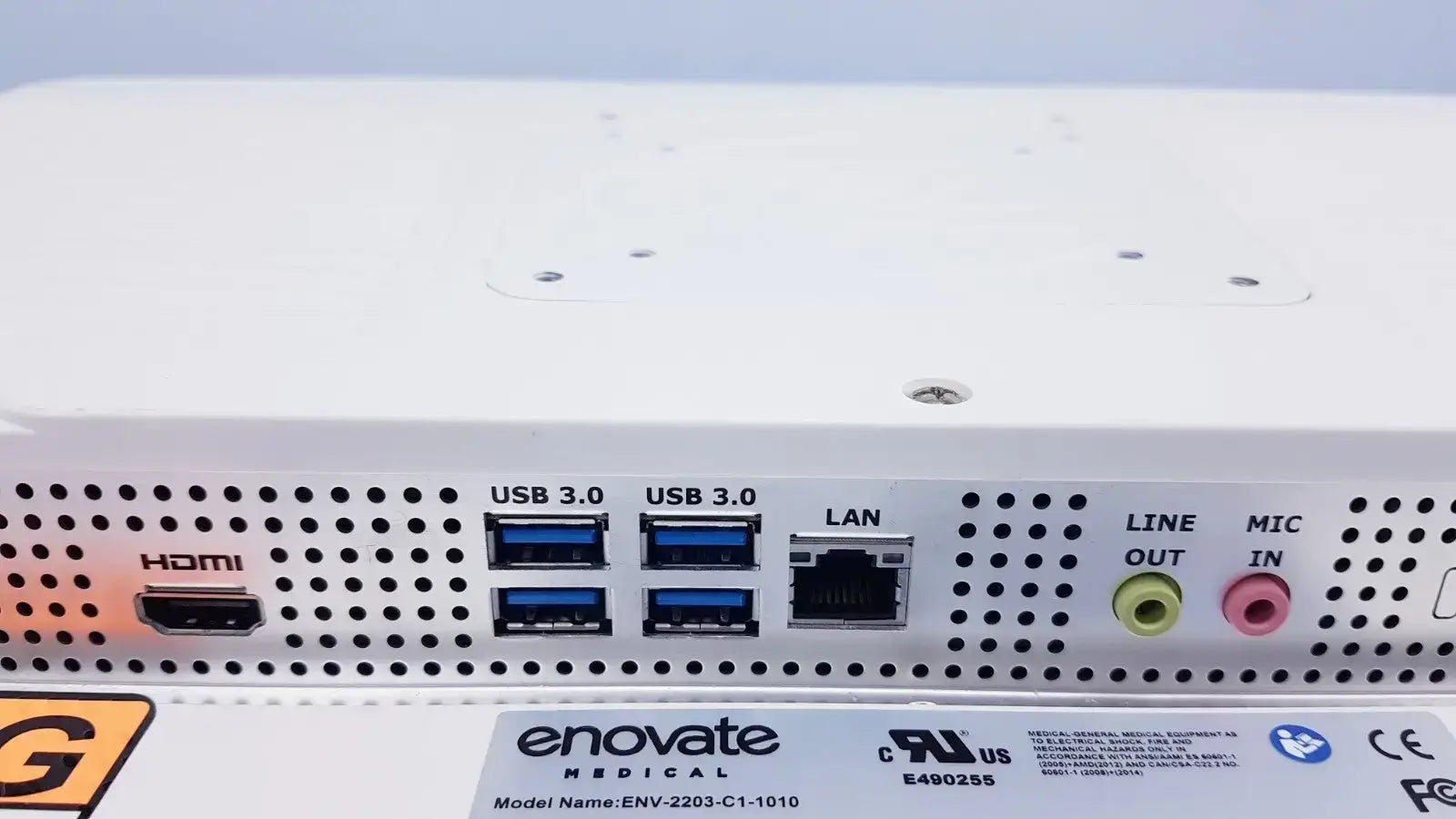 Enovate Medical 22’’ LCD Display Monitor – Model ENV-2203-C1-1010