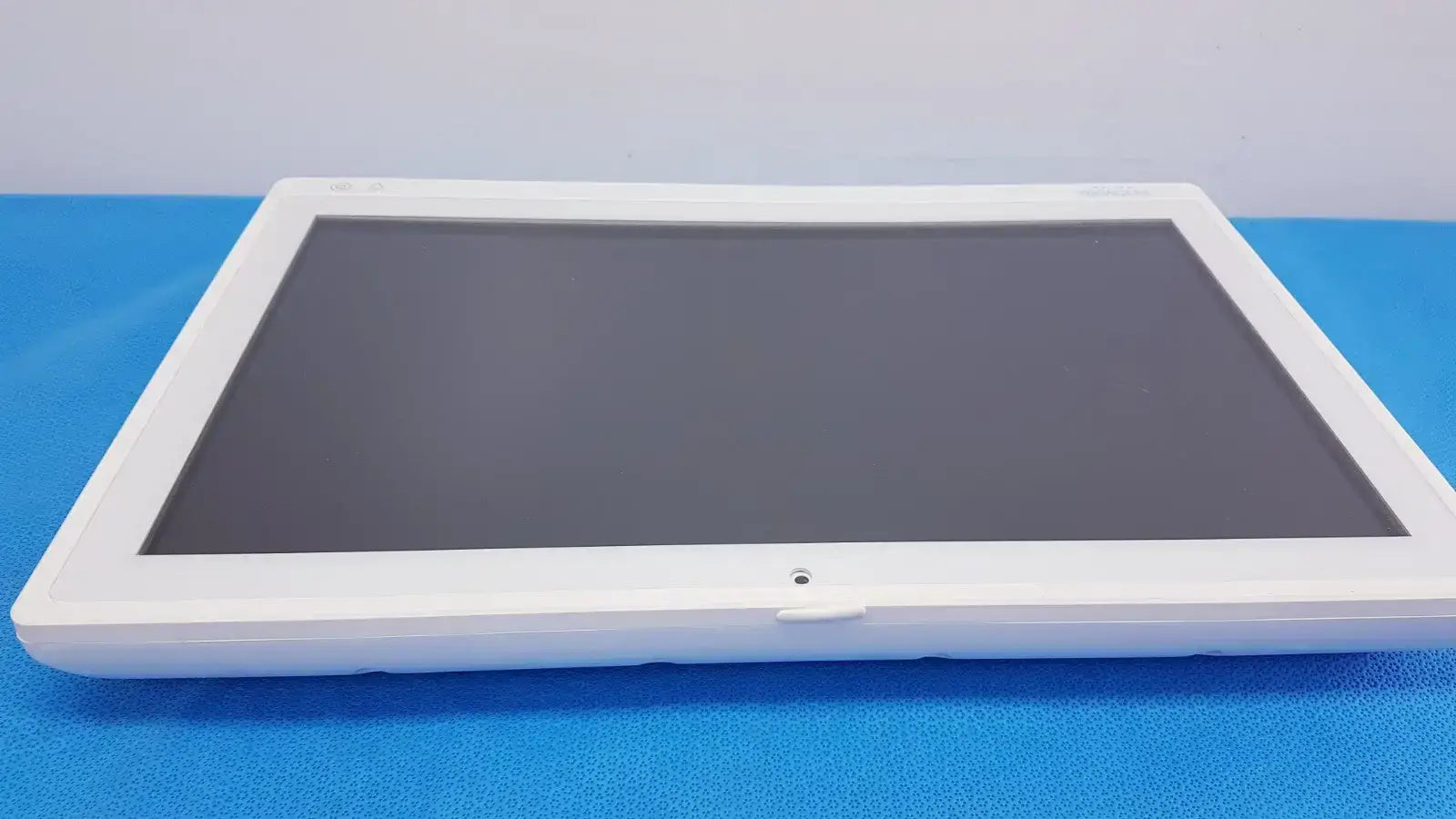 Enovate Medical 22’’ LCD Display Monitor – Model ENV-2203-C1-1010