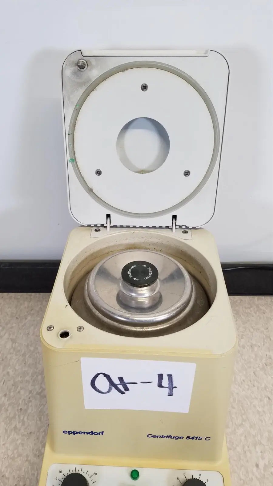 Eppendorf 5415C Micro Centrifuge