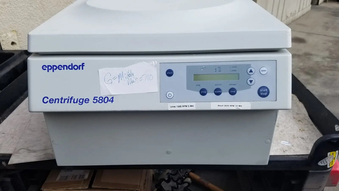 Eppendorf 5804 Centrifuge with A-4-44 Swing Bucket Rotor & 15mL Tube Adapters