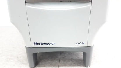 Eppendorf 6325 High-Performance Centrifuge for Lab Sample Separation - Laboratory