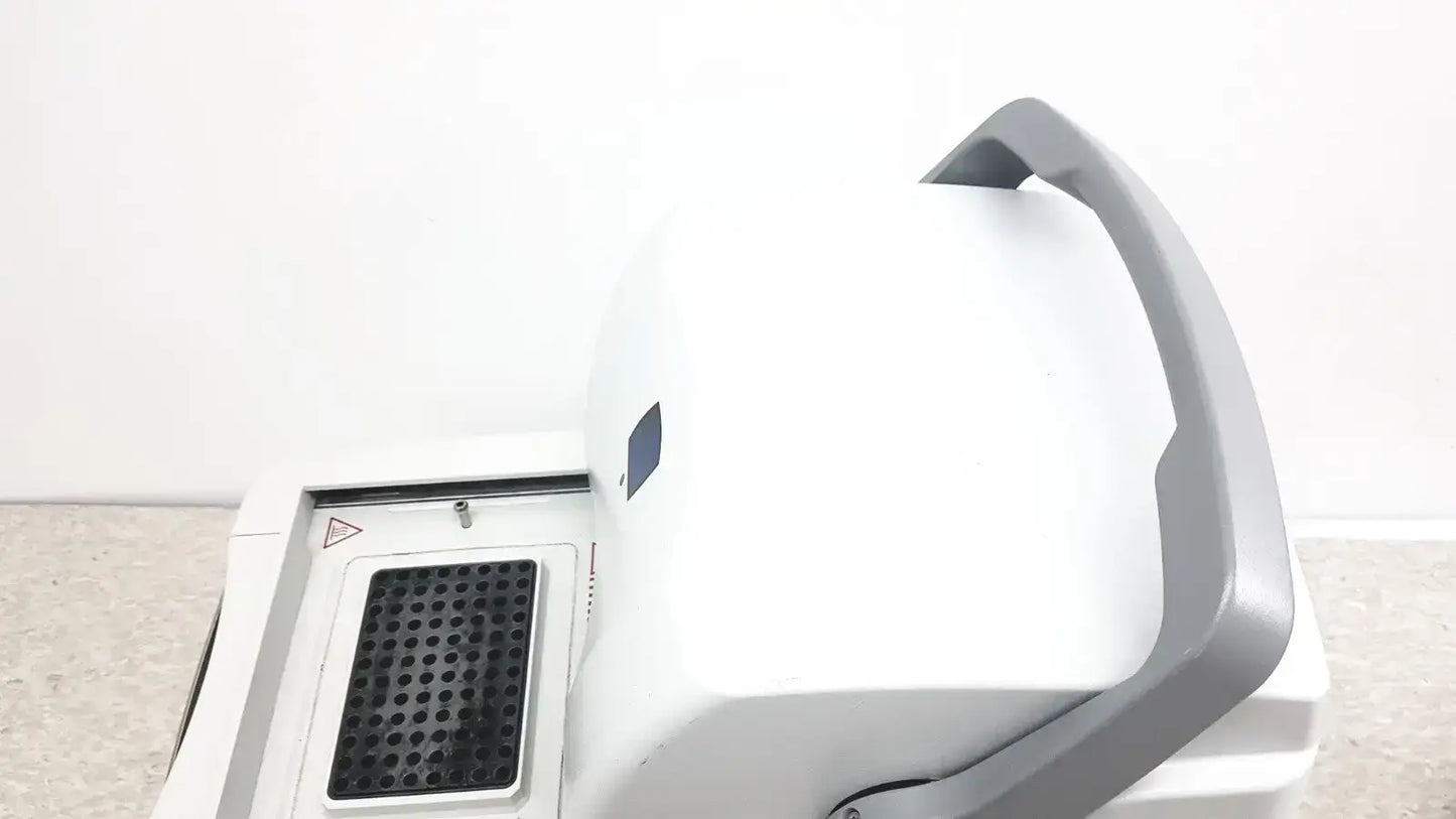 Eppendorf 6325 High-Performance Centrifuge for Lab Sample Separation - Laboratory