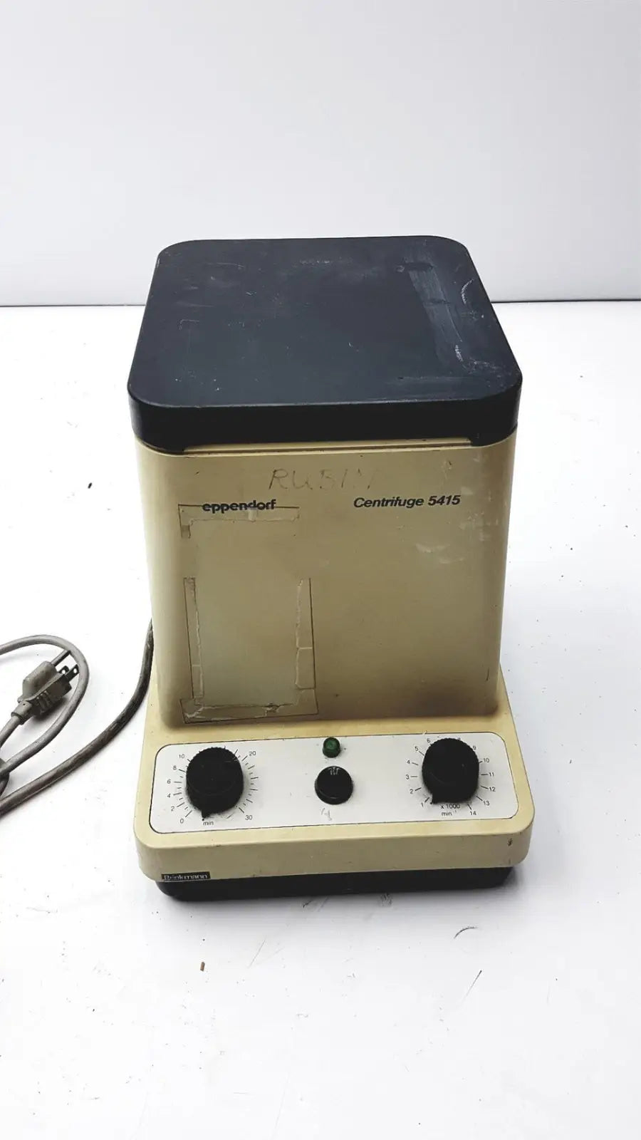 Eppendorf Centrifuge 5415 Refrigerated Unit