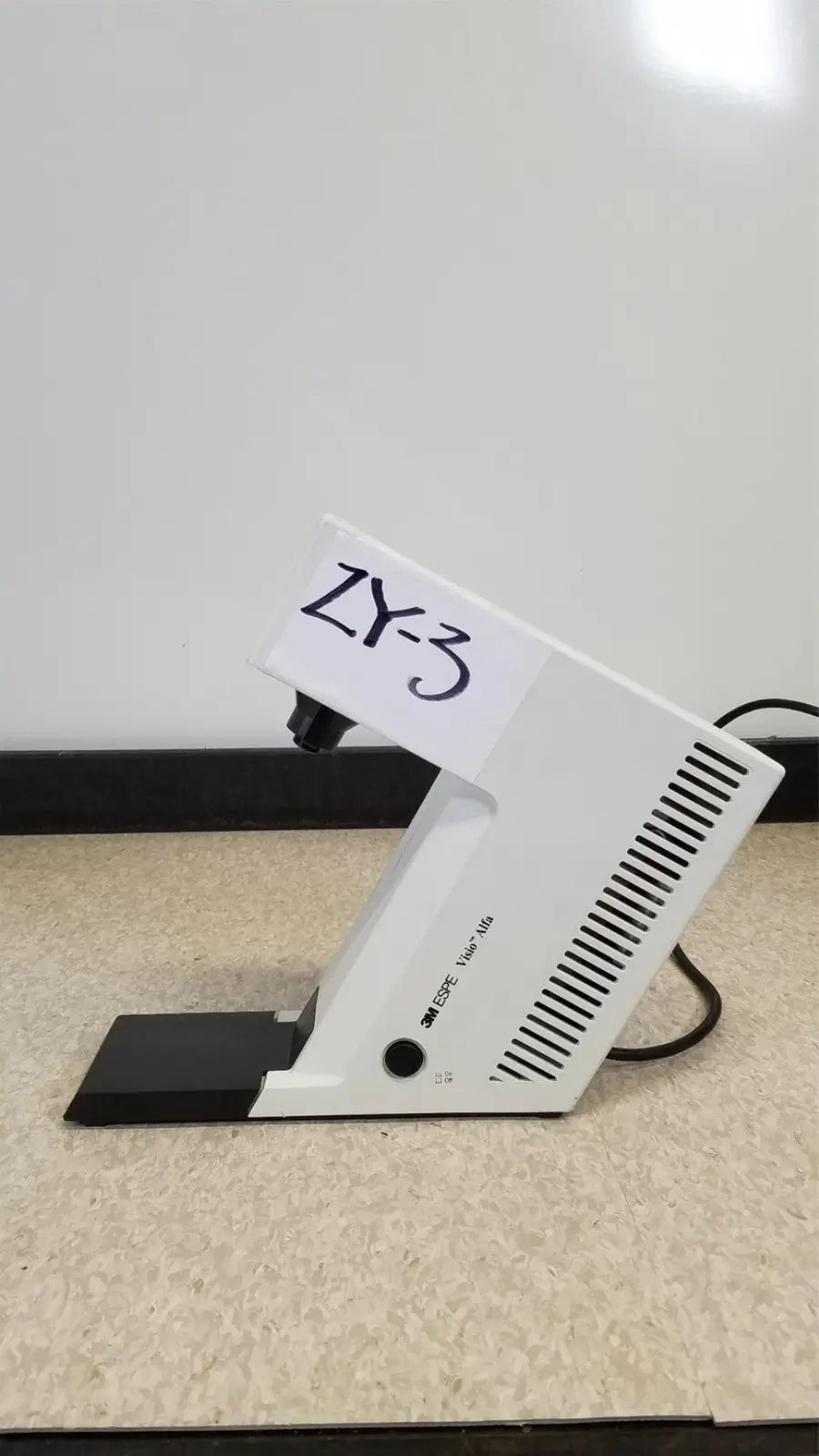 Espe Visio Alfa Dental Composites Light Cure Unit 110v