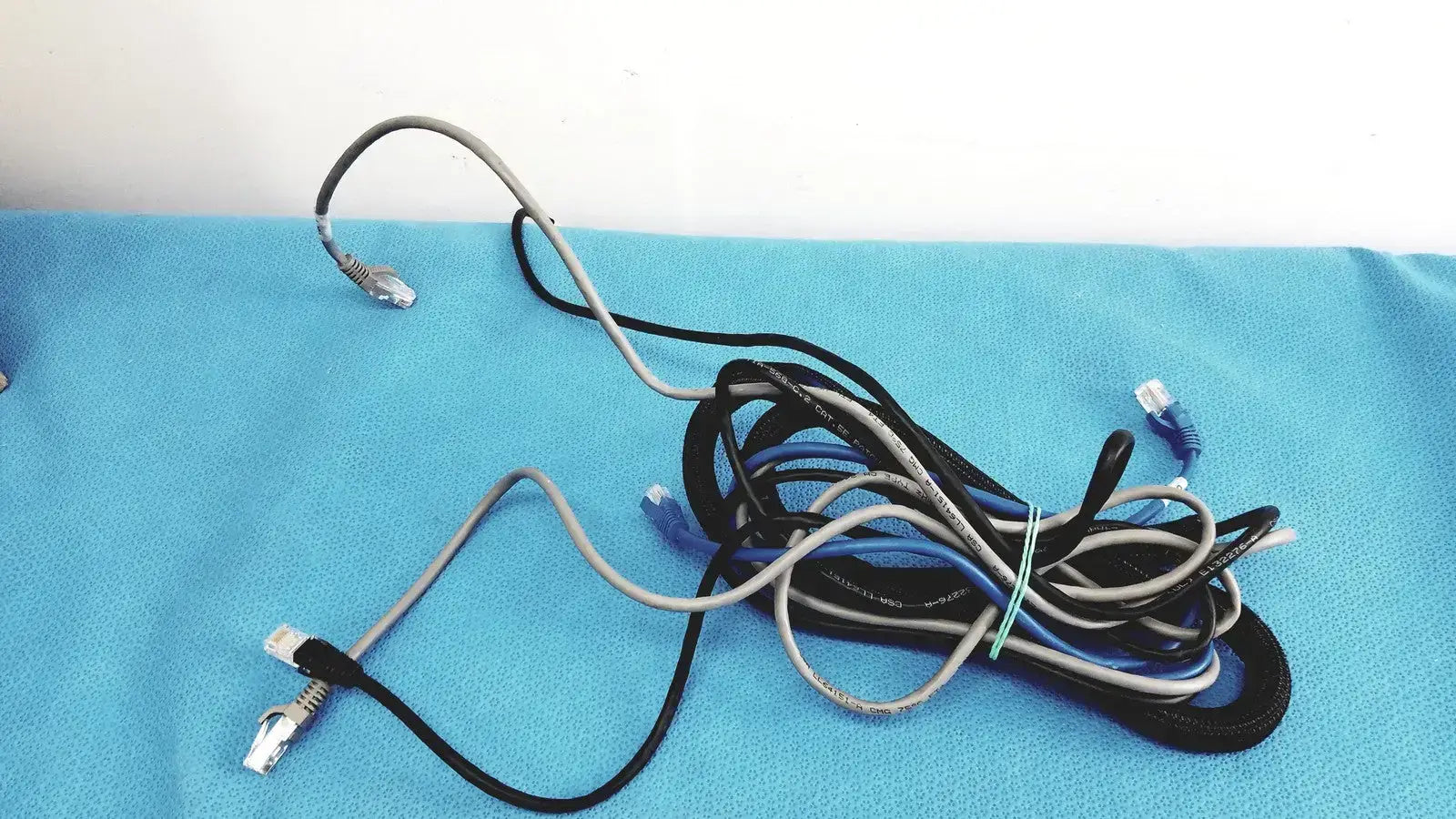Ethernet Various Color CSA LL64151-A Cables Lot of 3 - Cable