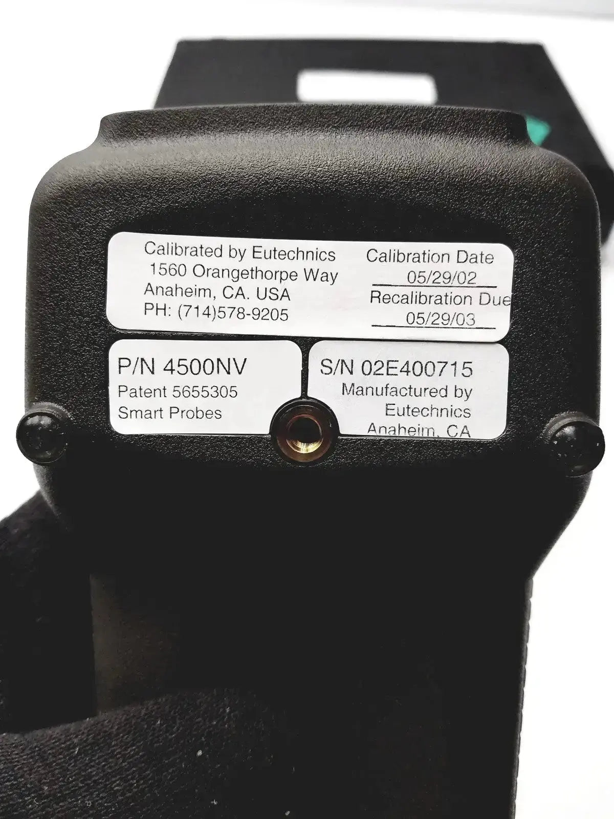 Black eutechnic precision temperature 4500nv smart probe with matte finish and white calibration label stickers