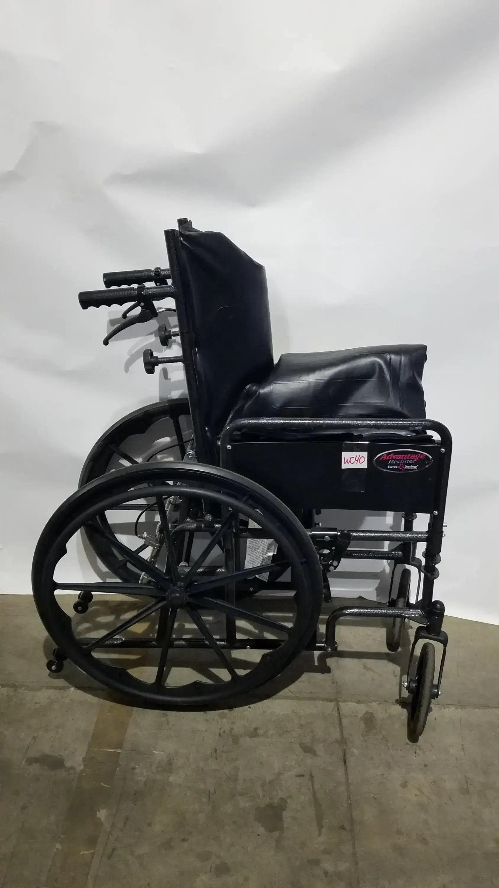 Everest & Jennings Advantage Recliner Folding Manual Wheelchair