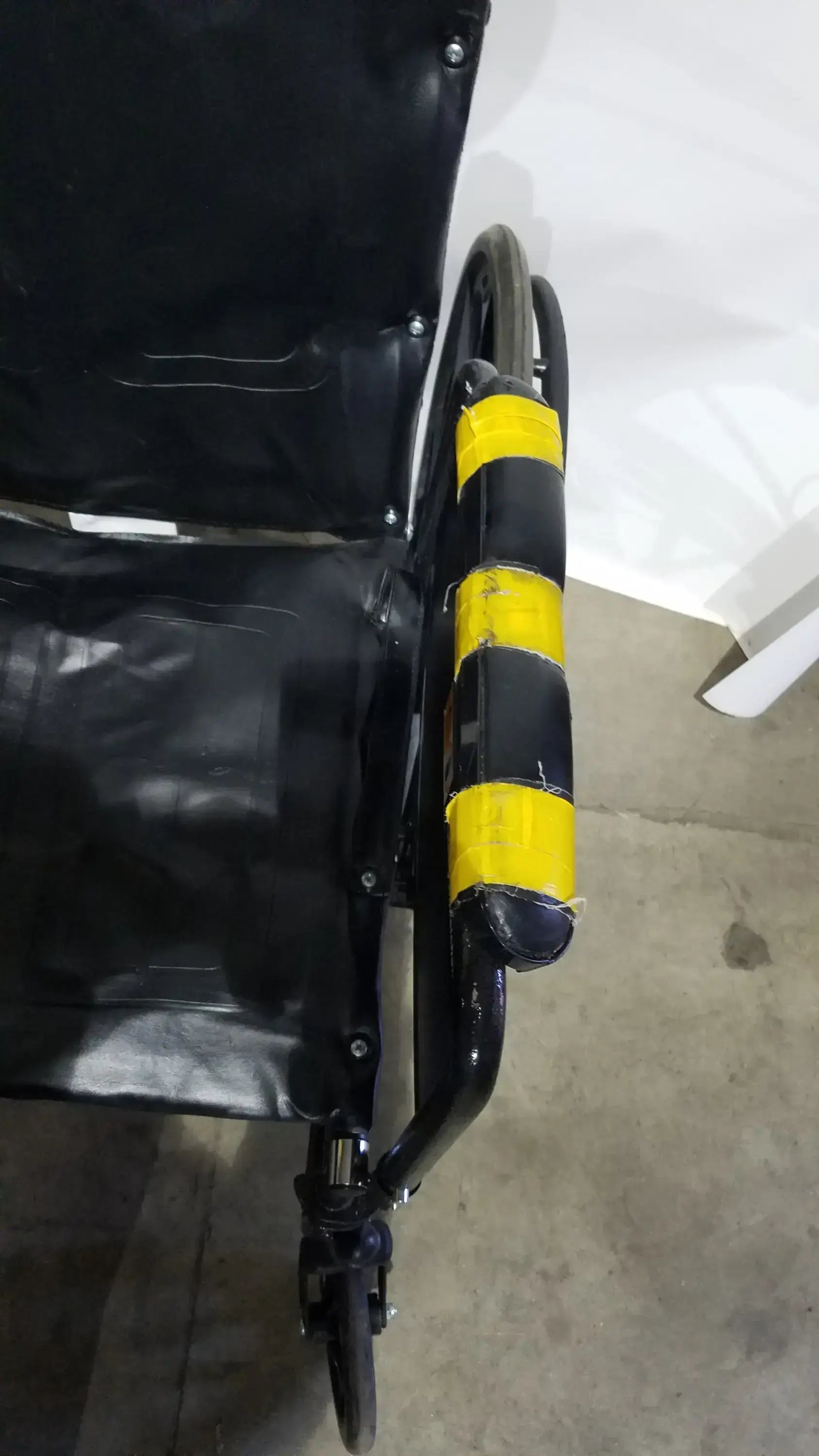 Everest & Jennings Advantage Recliner Folding Manual Wheelchair