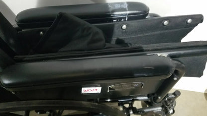 Everest & Jennings Traveler L4 Wheelchair Ultralight Adjustable Height Adult