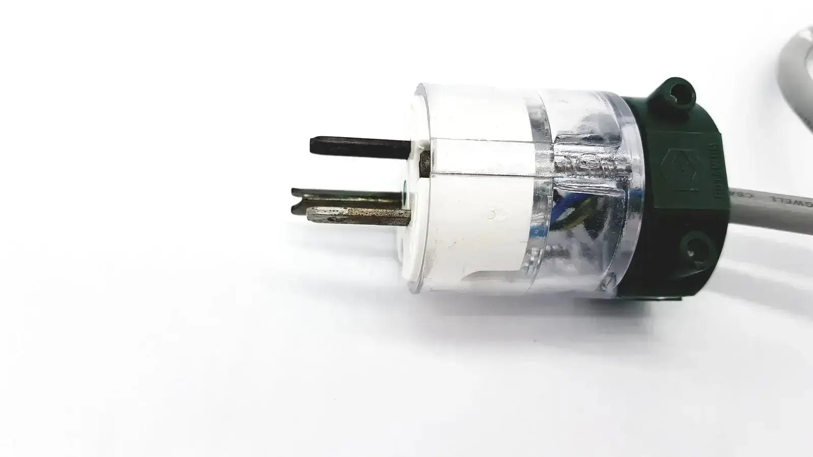 Clear plastic and black electrical plug with two flat prongs for Exito EXP-005 grey AC power cable USIP