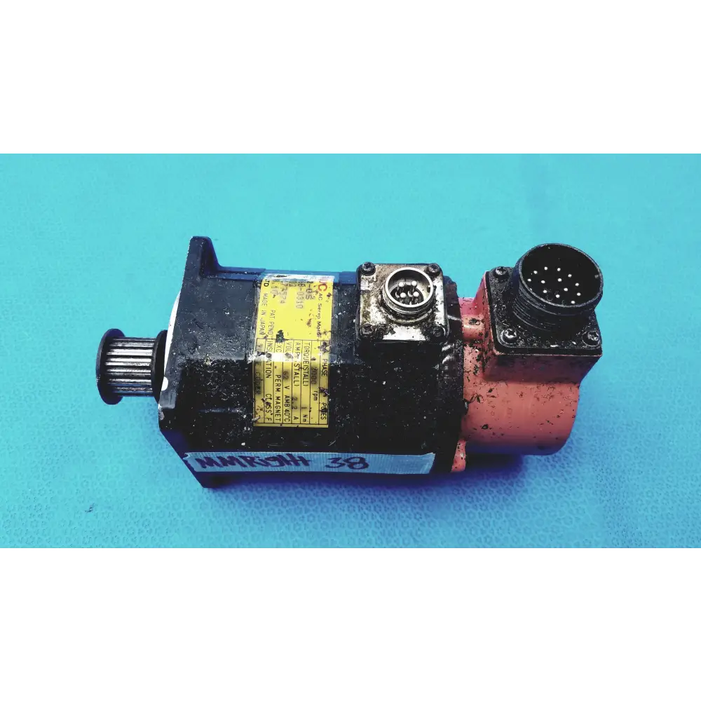 Fanuc A06B-0310-B002 AC Servo Motor - Model 2-0S 4-Pin & 17-Pin Connector - servo motor