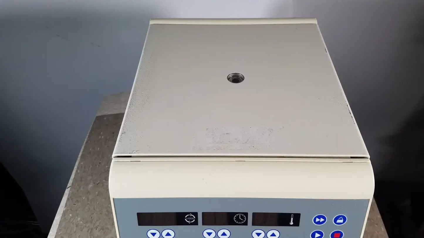 FIsher Scientific AccuSpin Micro R - Refrigerated Microcentrifuge