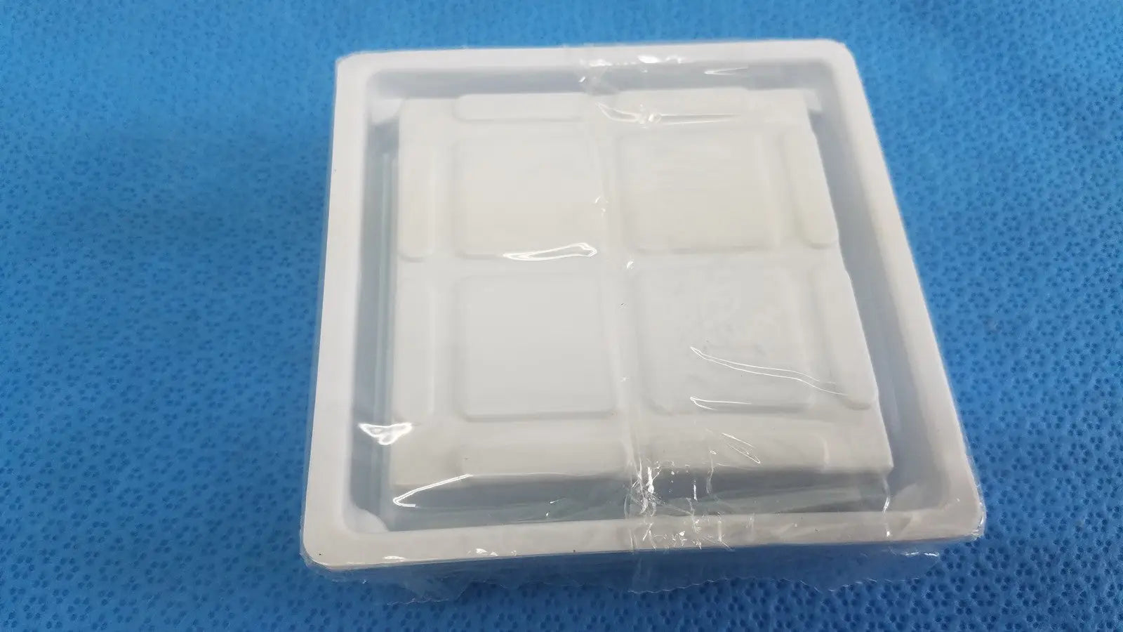 FISHERFINEST Premium Frosted Swiss Glass Microscope Slides 25x75 x1 Mm 12-544-2